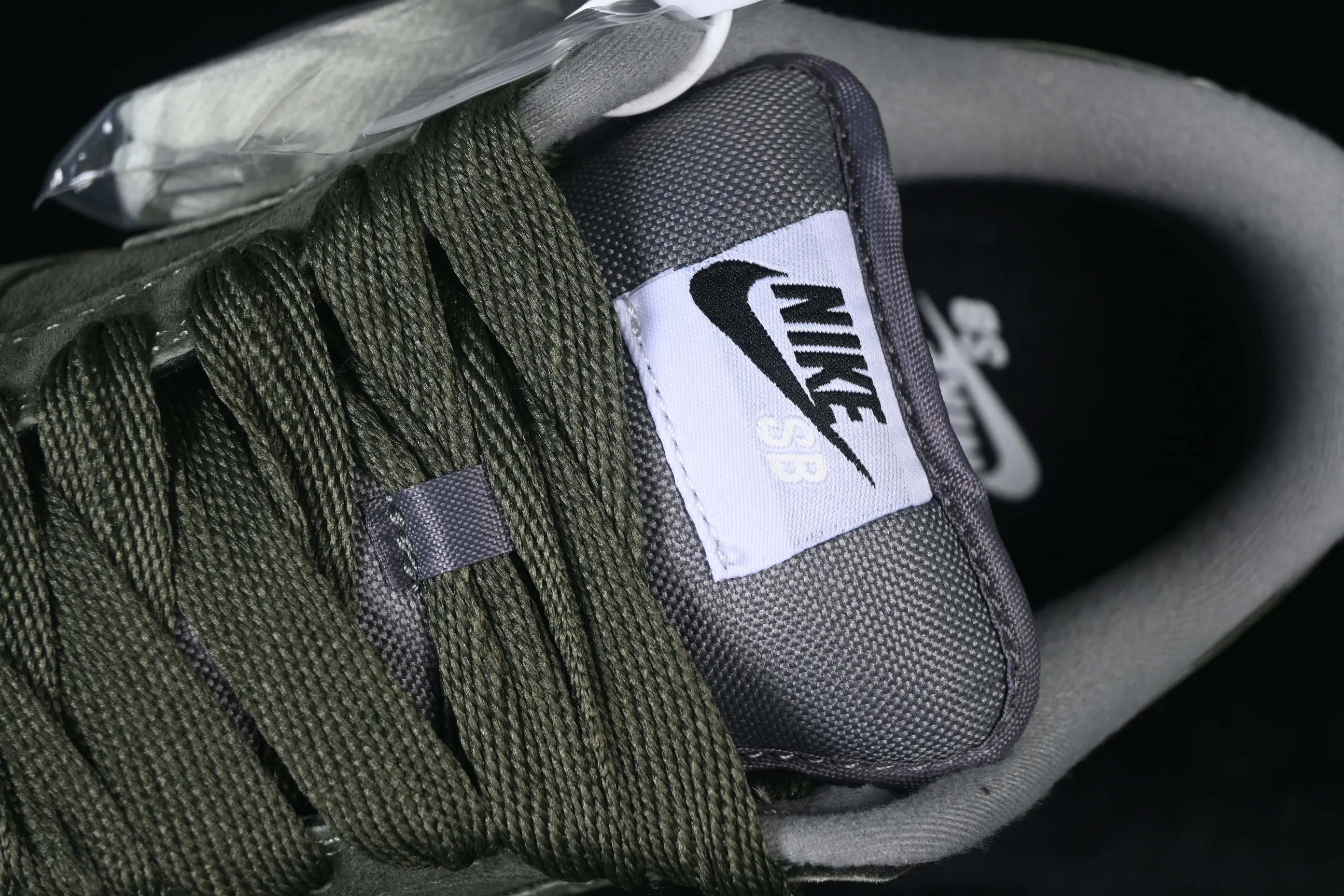 All Categories Nk SB Dunk Series Nk SB Dunk Low Low-top sneakers Nike SB Dunk Low Raw rubber army green SB low-top casual sneakers HJ0367-301